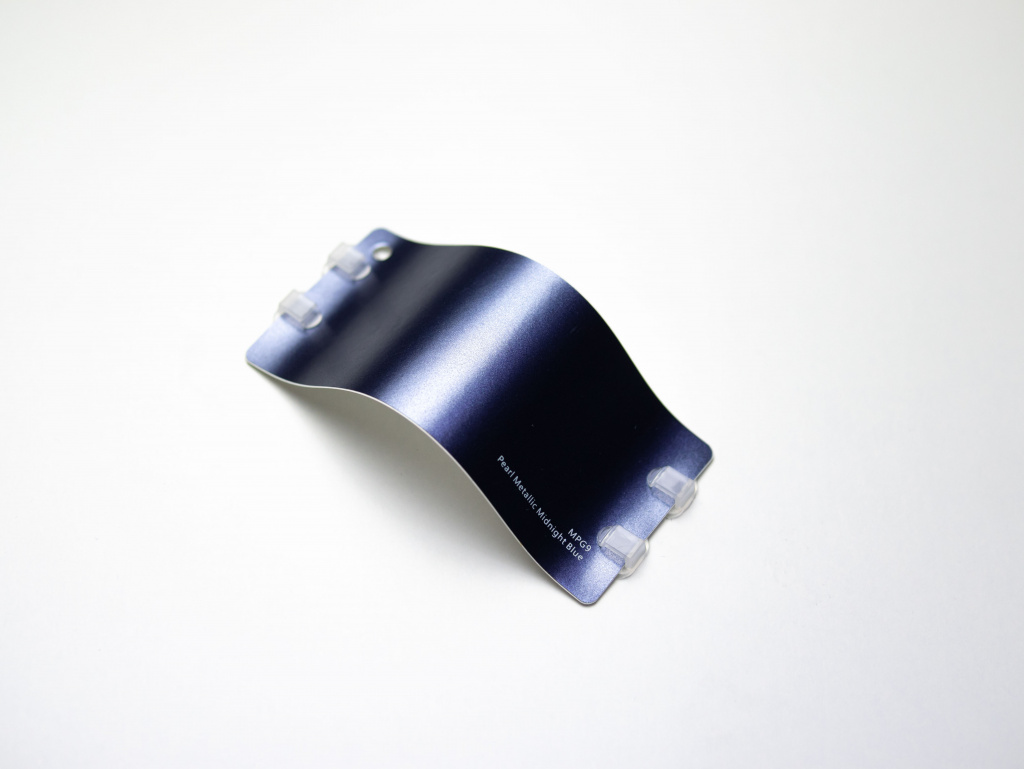 Виниловая плёнка Pearl Metallic Midnight Blue (жемчужный полуночный синий), MPG9, 1,52×17,5 м