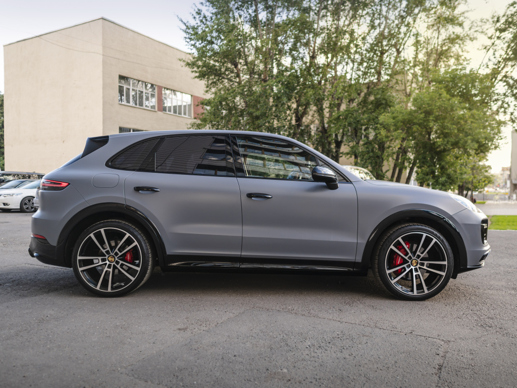 Полиуретановая пленка PPF Colors Satin Nardo Grey Audi RS (нардо-грей серая), сатин, UC1384, 1,52×15 м