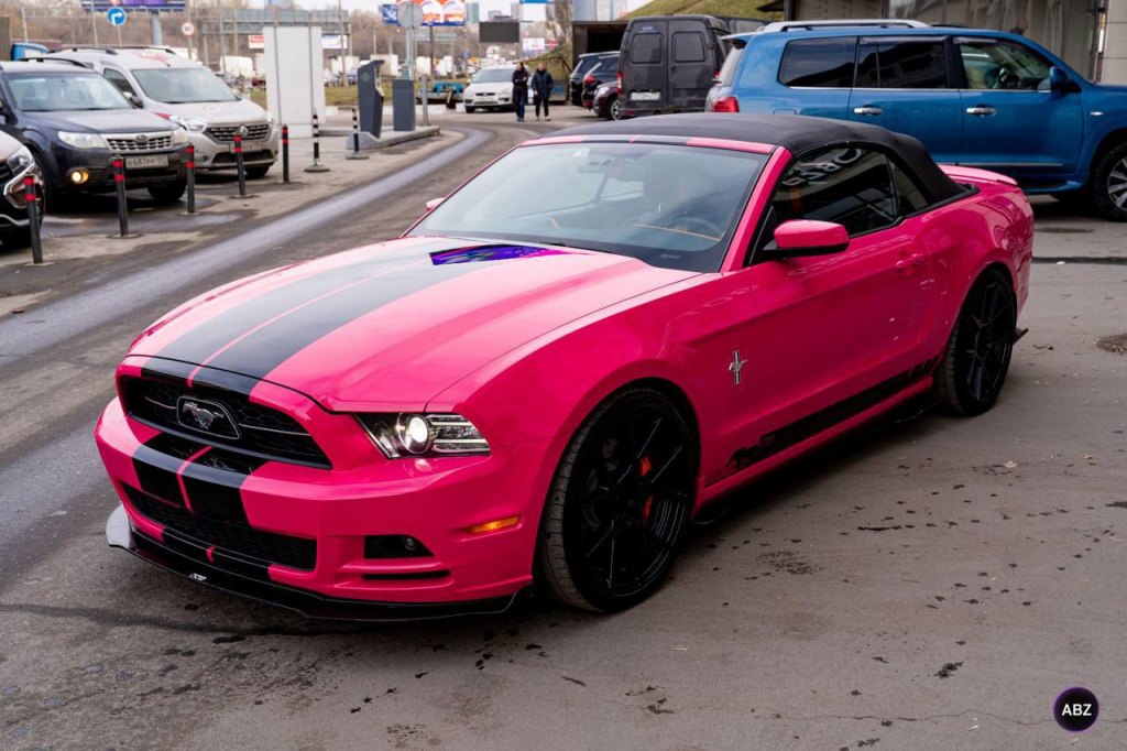 Полиуретановая пленка PPF Colors Beetroot Purple (свекольно-фиолетовый), глянцевая, UC1071, 1,52×15 м