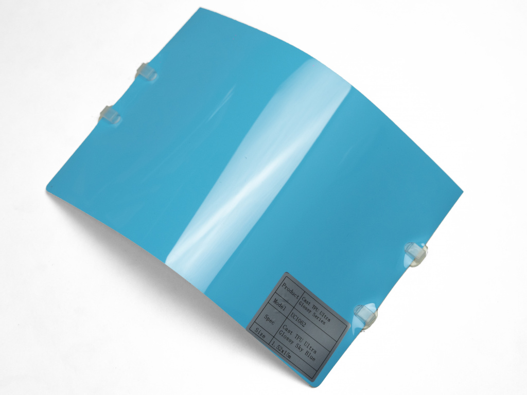 Полиуретановая пленка PPF Colors Glossy Sky Blue (небесно-голубой), глянцевая, UC1062, 1,52×15 м