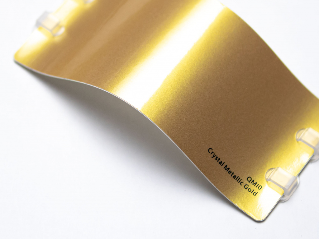 Виниловая плёнка Crystal Metallic Sunrise Gold (кристальный металлик золотой), QMI0, 1,52×17,5 м