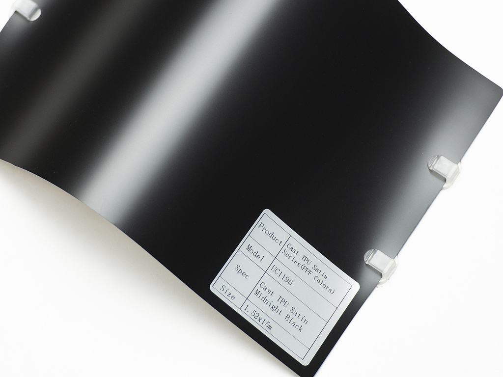 Полиуретановая пленка PPF Colors Satin Midnight Black (полуночно-черный сатин), матовая, UC1190, 1,52×15 м