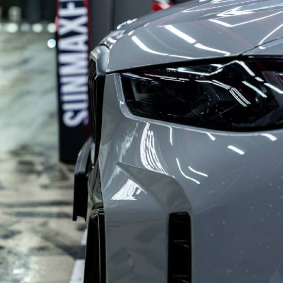 Цветная полиуретановая пленка Sunmax Brooklyn Grey Gloss PPF