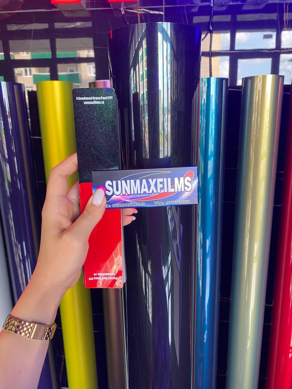 Цветная полиуретановая пленка Sunmax Goodwood Green Pearl PPF