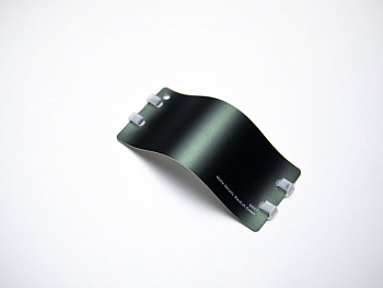 Виниловая плёнка Matte Metallic Blackish Green (черно-зеленый), MEE7, 1,52×17,5 м